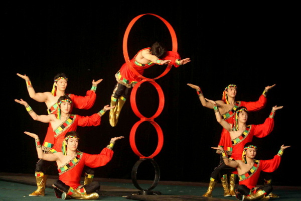 Čínský národní cirkus v pardubické ČEZ Areně