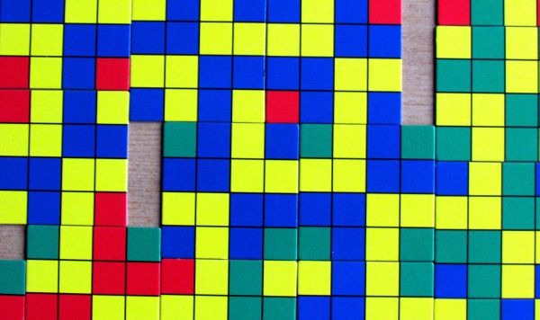 Continuo - čtyřbarevní hadi Continuo - čtyřbarevní hadi