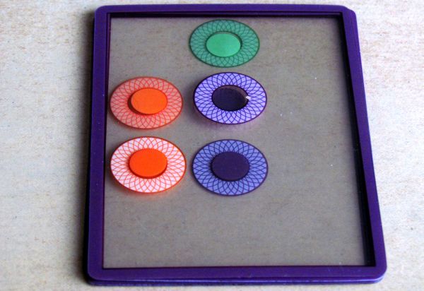 Recenze: Swish - magick&eacute; zakl&iacute;nadlo