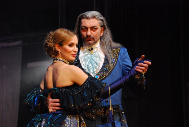 Muzik&aacute;l Dracula oslav&iacute; 20 let v Pardubic&iacute;ch a Liberci