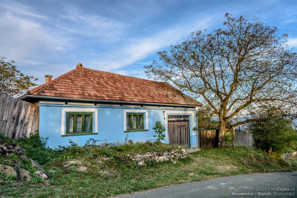 Bab&iacute; l&eacute;to s kapelou Happy to Meet