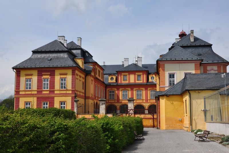 Chroustovice - východní strana